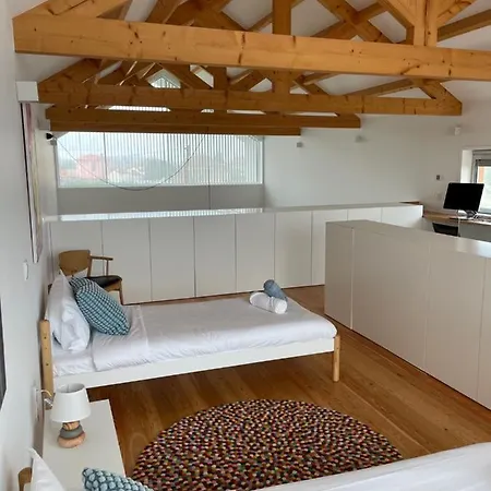 Сasa de vacaciones Modern Barn House In Countryside